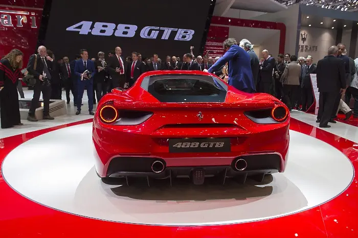 Ferrari внася документи за листване на фондовата борса 