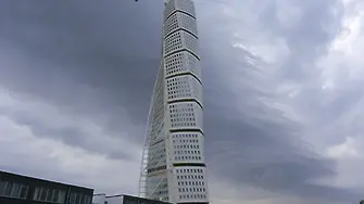 Усуканата кула в Малмьо - небостъргач на десетилетието