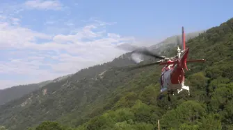 Издирват петимата туристи в Рила с хеликоптер