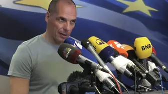 Варуфакис: Германия иска Grexit, за да сплаши французите