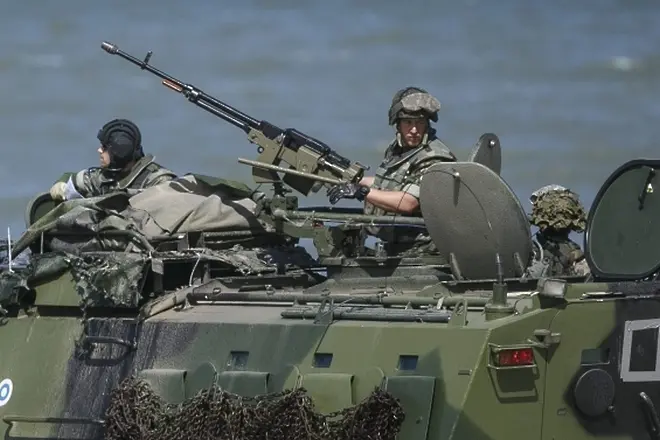 НАТО подсилва източната си граница с 3500 войници