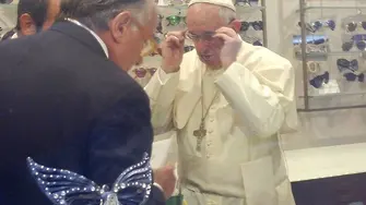 Папата пести - слага стъкла на стара рамка за очила