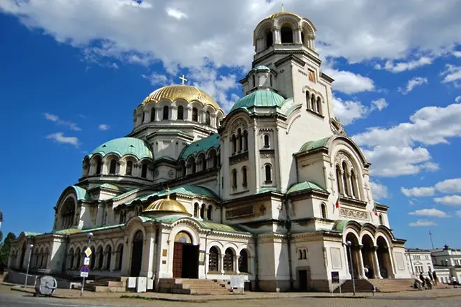 Илия Троянов: Християнството в България е цирк