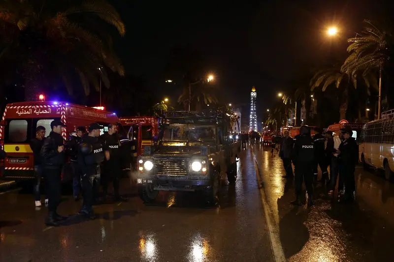 Взрив в Тунис, 12 загинали
