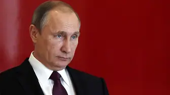 Писалката на Путин и “акулите” на Русия