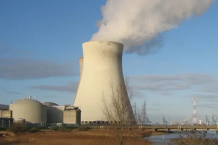 Белгия удължава с 10 години живота на два реактора