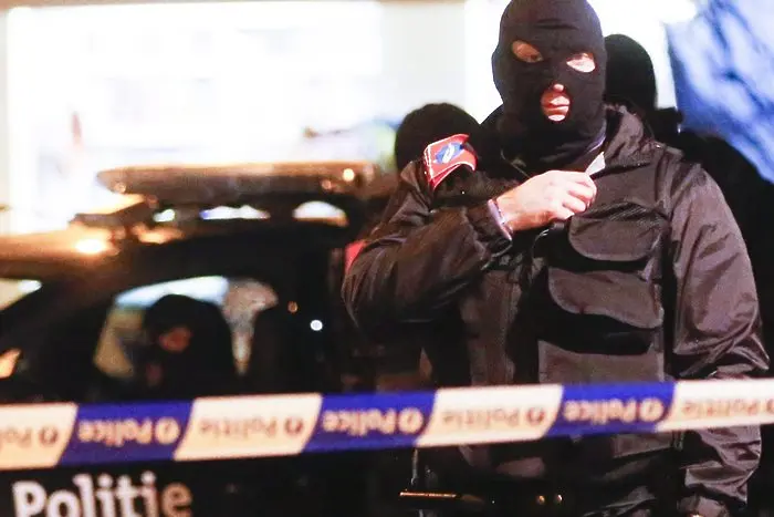 Белгия обвини десети за атентатите в Париж (обновена)