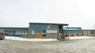 Четирима убити при стрелба в училище в Канада