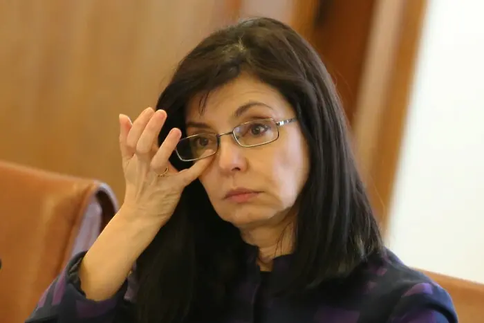 Кунева обнадеждена за закона за борба с корупцията