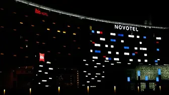 Novotel и ibis - два хотела в една сграда в центъра на София