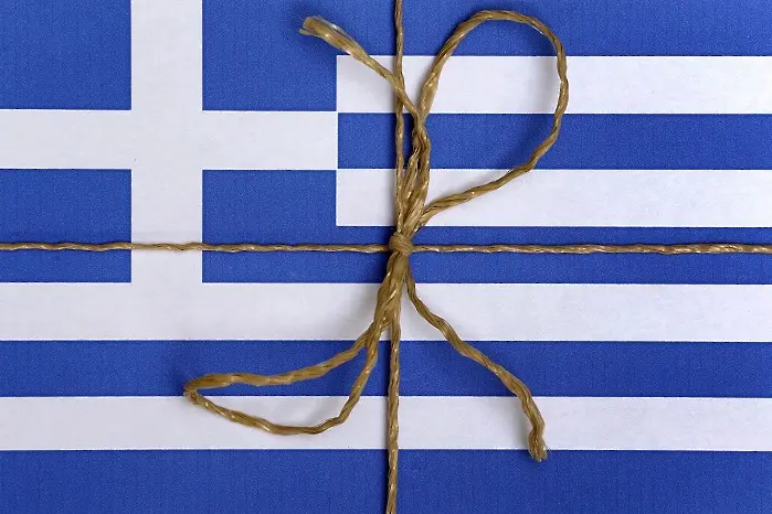 24 септември - обща стачка на моряците в Гърция