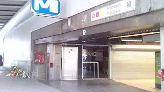 Отвориха взривената спирка на метрото в Брюксел (СНИМКИ)
