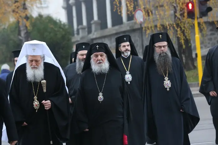 Синодът: Един е Господ, една е Църквата и тя е православна