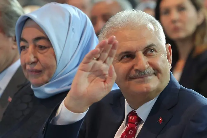 Избраха Йълдъръм за премиер на Турция