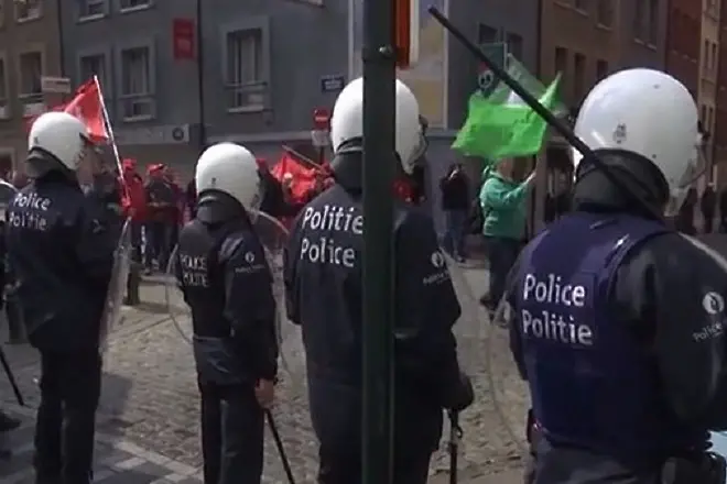 Белгийски тъмничари разбиха министерството на правосъдието