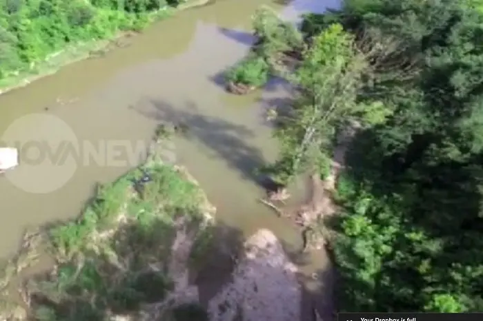 Откриха тялото на едно от момчетата, които изчезнаха в река Янтра