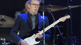 Вижте как Ерик Клептън забива солото на Purple Rain (ВИДЕО)