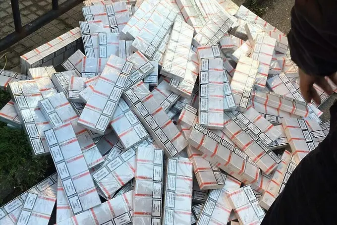 367 218 кутии цигари се изпариха от склад на МВР