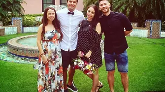 Мика Стоичкова се венча за Айкут