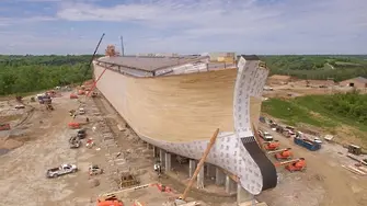 Американски креационист строи Ноев ковчег