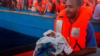 6500 бежанци спасени в Средиземно море