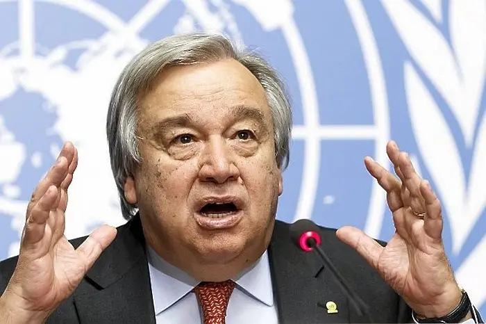 Шефът на ООН отново призова за незабавно спиране на огъня в Либия
