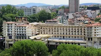 Най-известният хотел в Търново на търг заради дълг към КТБ