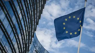 Ройтерс: „Гълъбитe“ в ЕС с отслабени позиции заради кризата в Азовско море