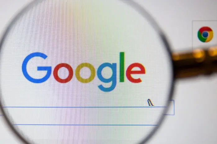 Google ограничава политрекламата - тест във Великобритания