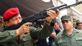 Наследството на Чавес: Русия ще произвежда 