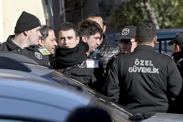 Полицай вилня в клиника в Истанбул