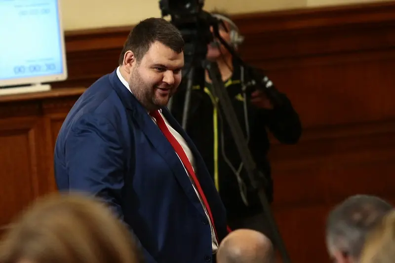 Официално: Делян Пеевски пак е кандидат-депутат