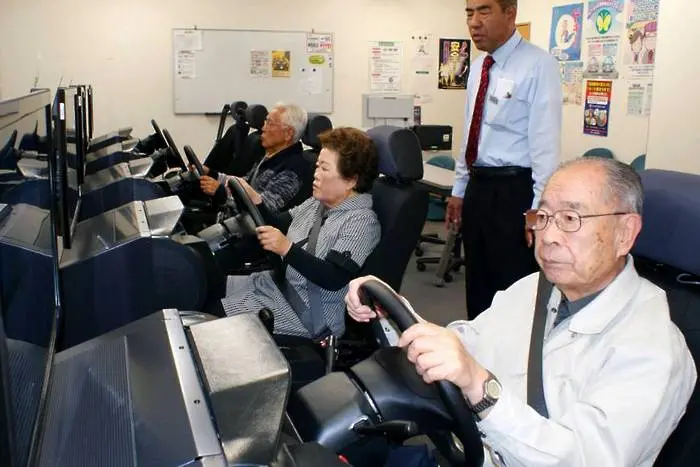 Японски пенсионери с по-евтино погребение, ако спрат да шофират