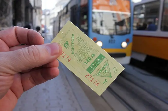 Вижте новите цени и видове билети за транспорта в София