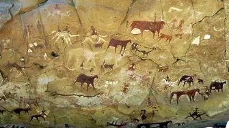 Вандали изсякоха имената си върху скални рисунки на 8000 години