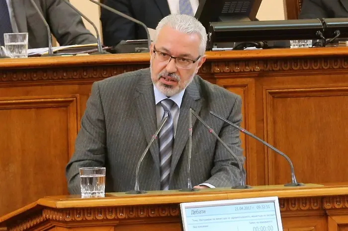Прокуратурата предаде на съда бившия служебен министър Илко Семерджиев