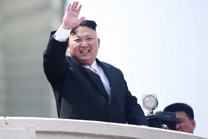 Ким Чен-ун и Тръмп се срещат в демилитаризираната зона