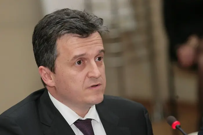 Служебният министър на енергетиката се връща като шеф на „Булгаргаз“