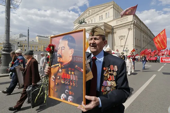 В царството на Путин възкръсна култът към Сталин