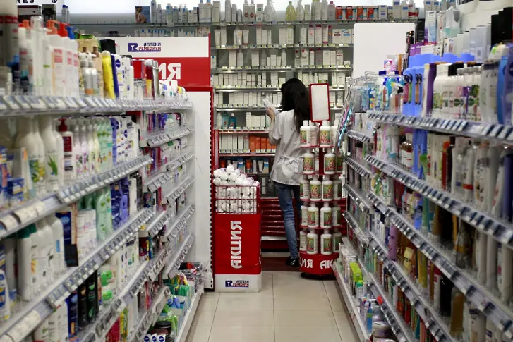 Стотици аптеки в страната останаха затворени. За какво протестират?