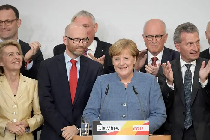Меркел: Ще се борим срещу нелегалната имиграция