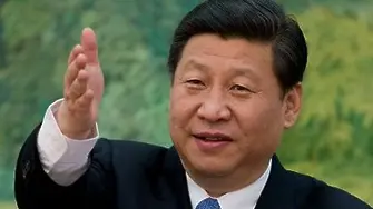 Си Цзинпин като Мао Цзедун - влезе в конституцията на Китай