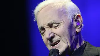 93-годишният Шарл Азнавур пя в блестяща форма в София