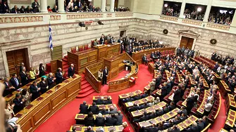 В Гърция разследват политици заради скандал с 