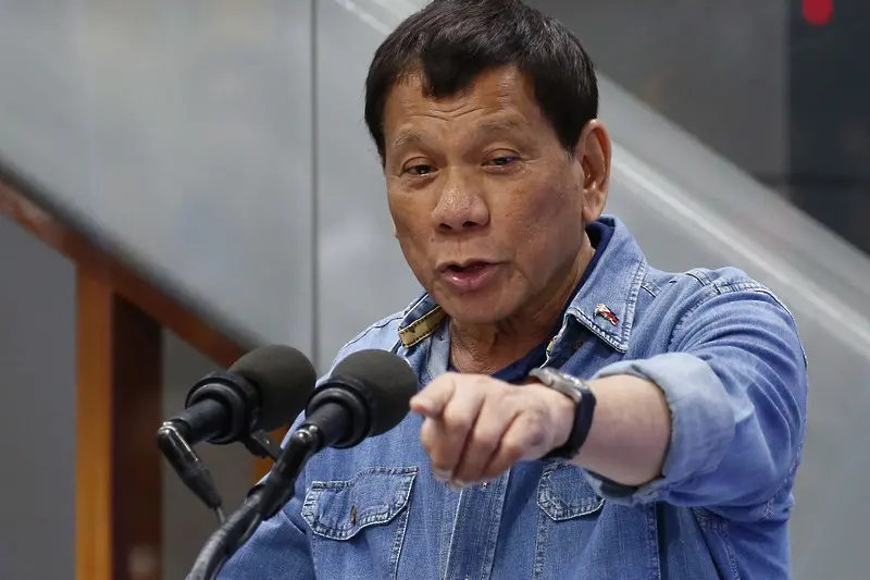 Филипините: Дутерте се оттегля от политиката