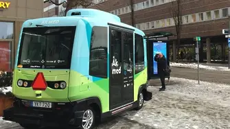 Стокхолм тества автономни електробуси