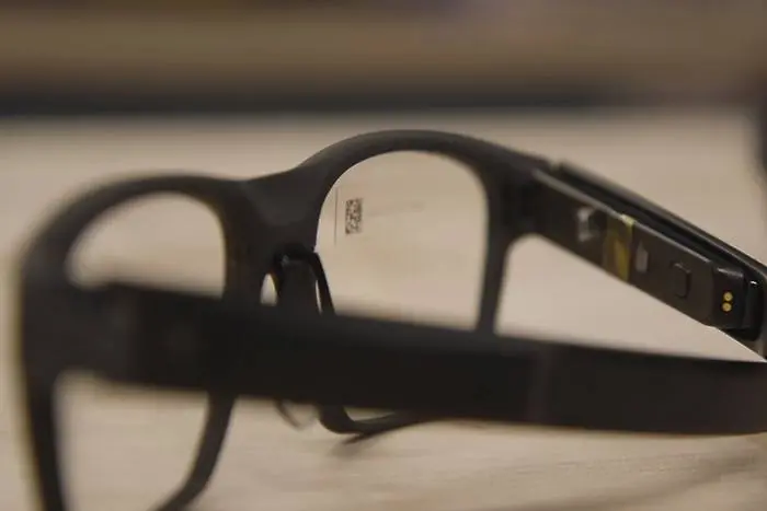 Умните очила на Intel избягват грешките на Google Glass (ВИДЕО)
