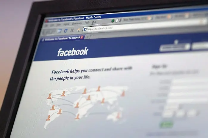 Потребителите във фейсбук се увеличават въпреки скандалите