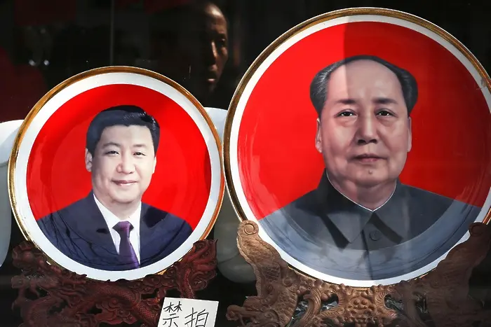 Китай мощно засилва комунистическата пропаганда