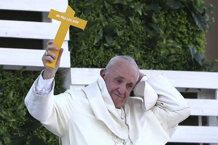 Папа Франциск, който мечтае за бедна църква